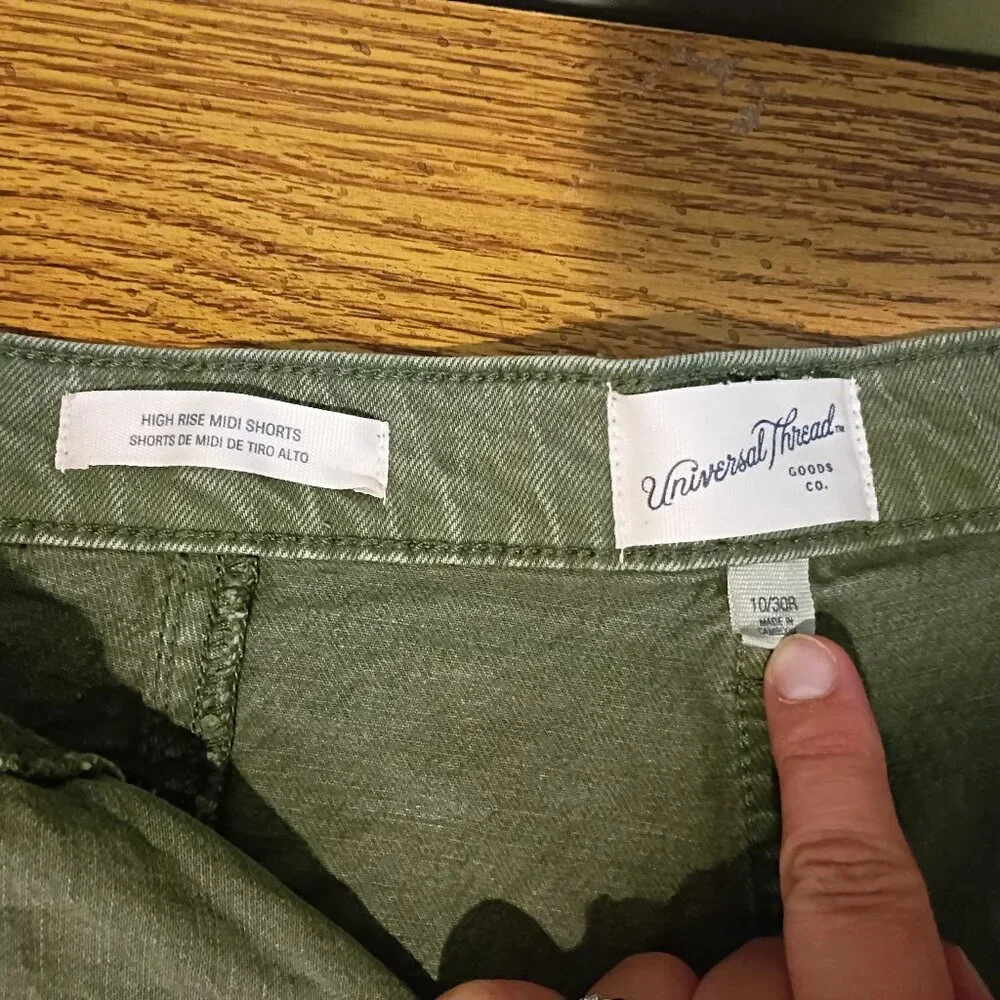 Universal Thread High Rise A-Line Shorts - Picture 4 of 4